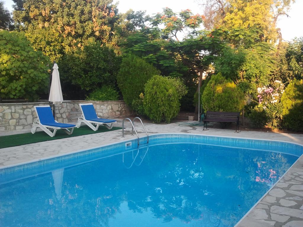 Anna Maria Villa Péjia Kültér fotó